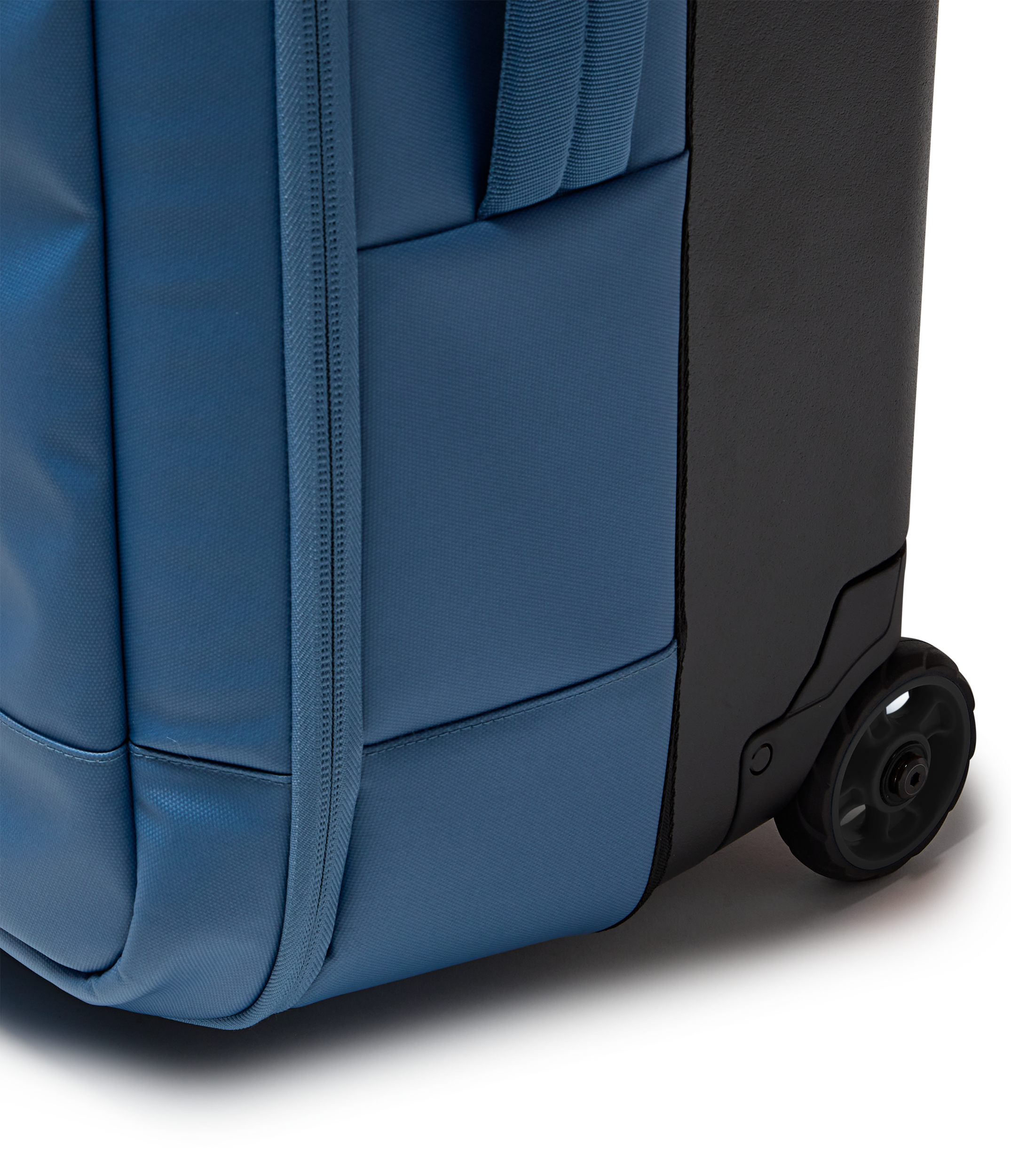 Good Latitude 30" Rolling Duffel - Image 13